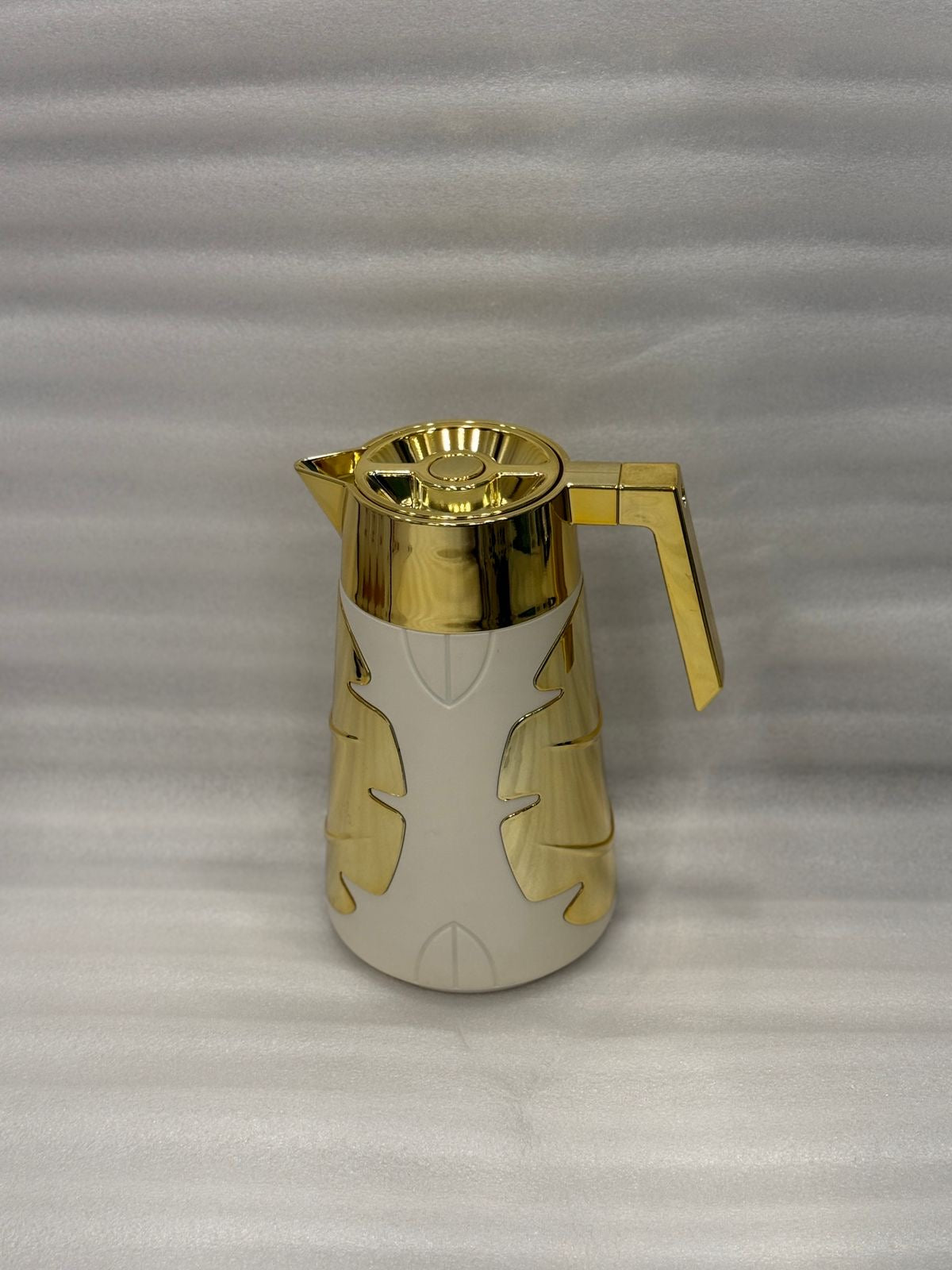 Luxury Gold & White 1L Thermal Carafe | Premium Vacuum-Insulated Coffee & Tea Flask For Hot And Cold Drinks