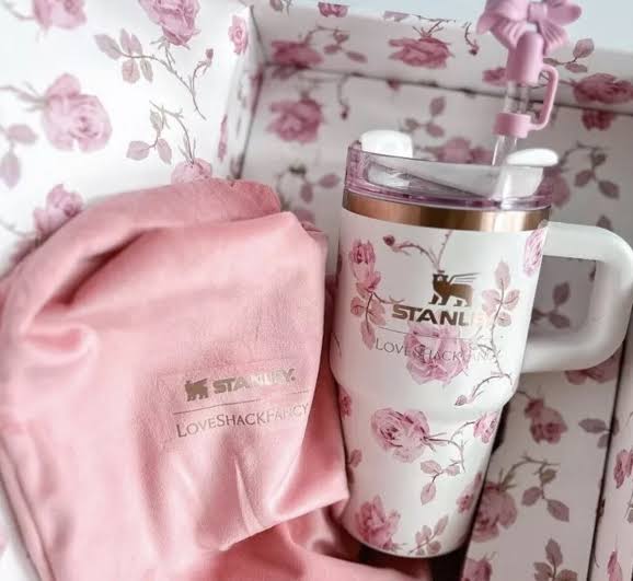 Original Stanley X Love Fancy Shack Quencher 20oz (100% Original)