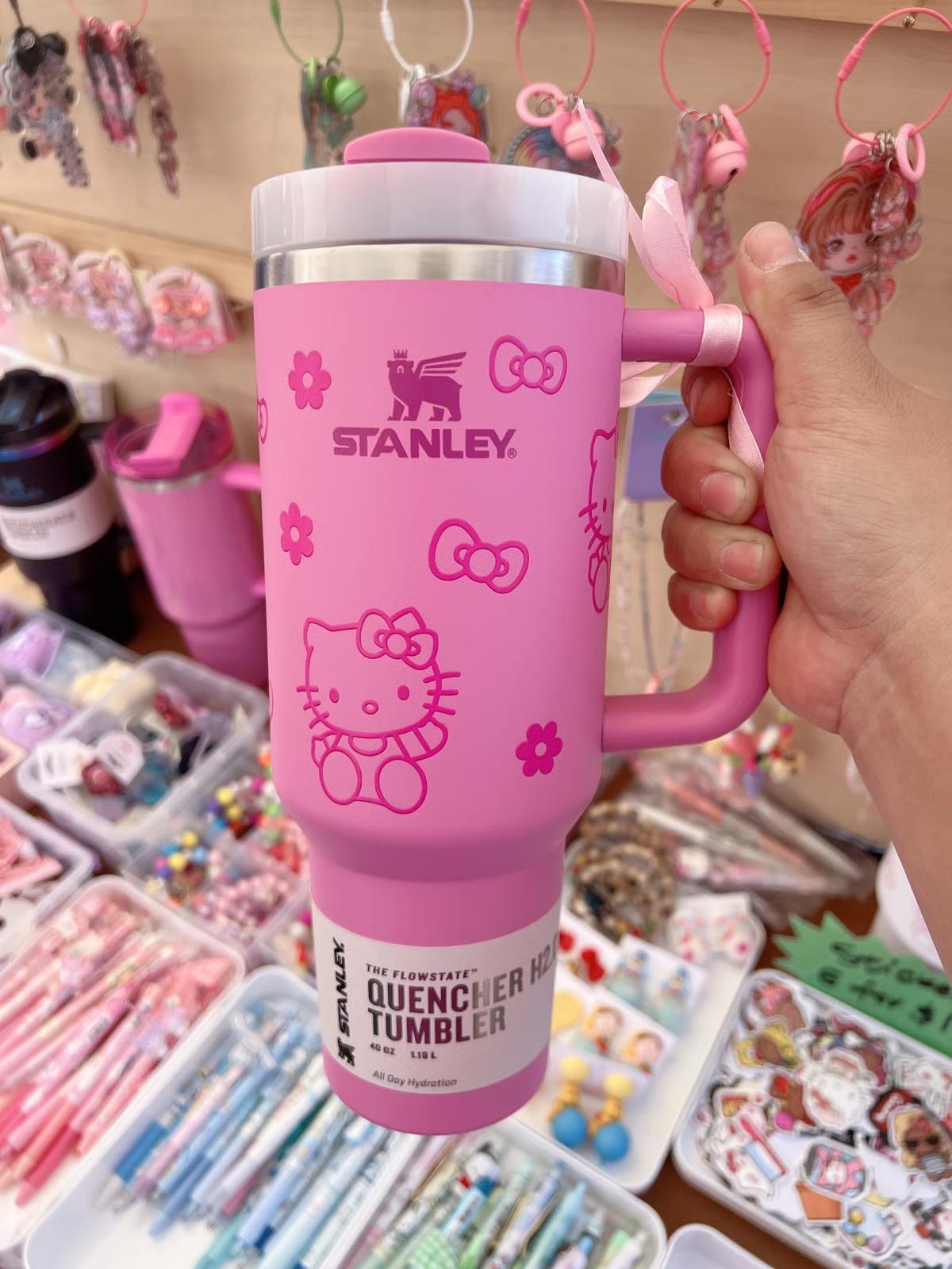 Stanley Quencher X Hello Kitty Limited Edition Tumbler 40oz