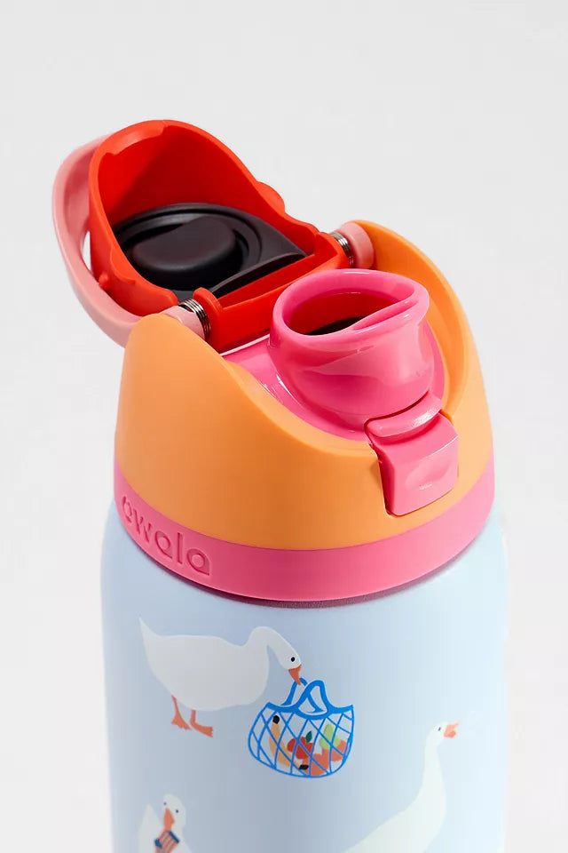 Owala FreeSip Stainless Steel Water Bottle – Silly Goose Limited Edition (32 oz / 946 ml)