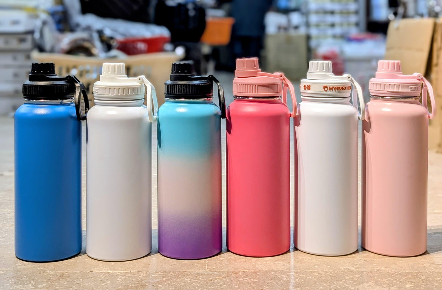 800ml Stainless Steel Insulated Water Bottle with Handle – Leakproof Reusable Sports & Gym Bottle