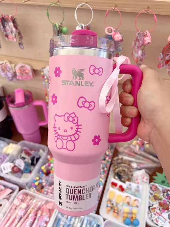 Stanley Quencher X Hello Kitty Limited Edition Tumbler 40oz