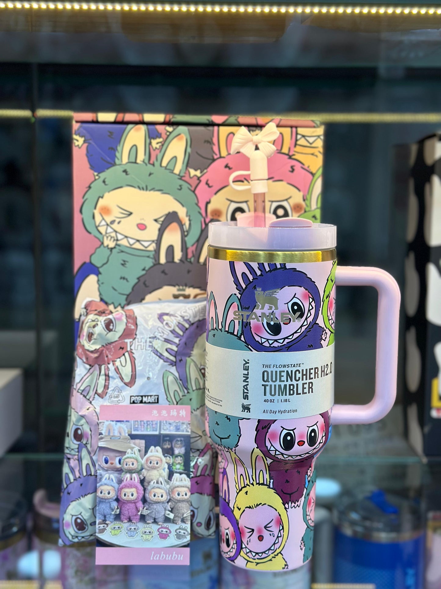Stanley Labubu Quencher H2.0 FlowState™ Tumbler 40 oz With Labubu Doll Keychain With Accessories
