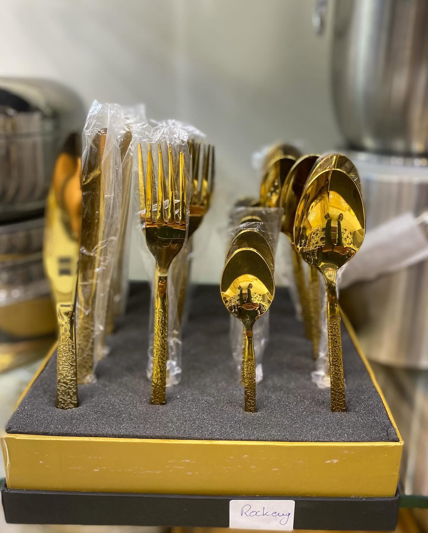 24 Pcs New Cutlery Set
