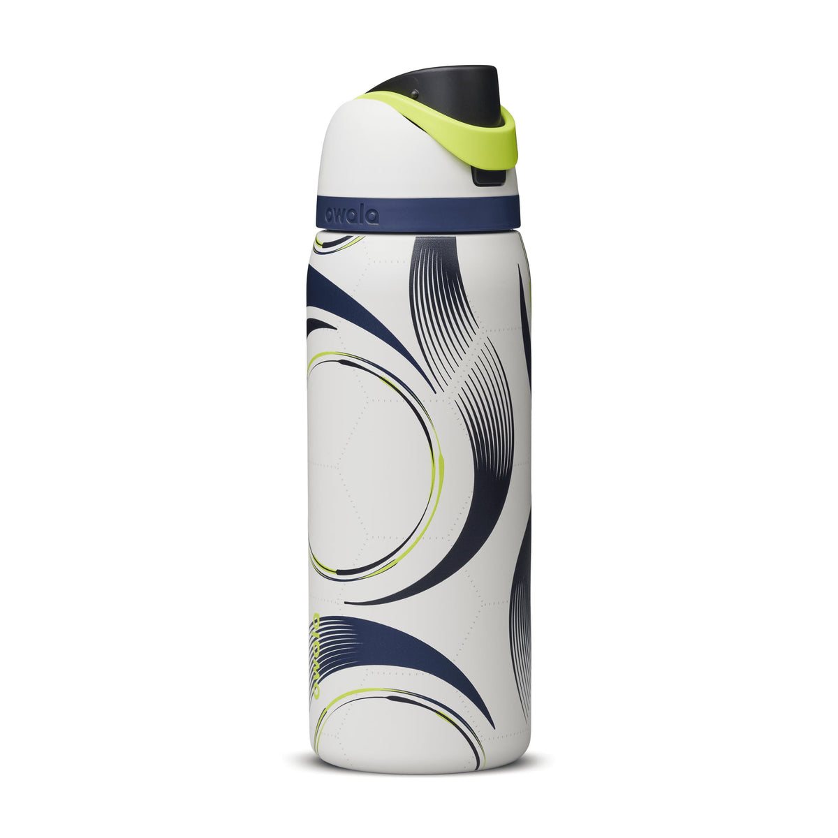 Owala FreeSip Soccer Collection Stainless Steel Water Bottle – Steel the Ball (32 oz / 946 ml)