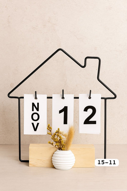 WOODEN EVERYDAY TABLE CALENDAR