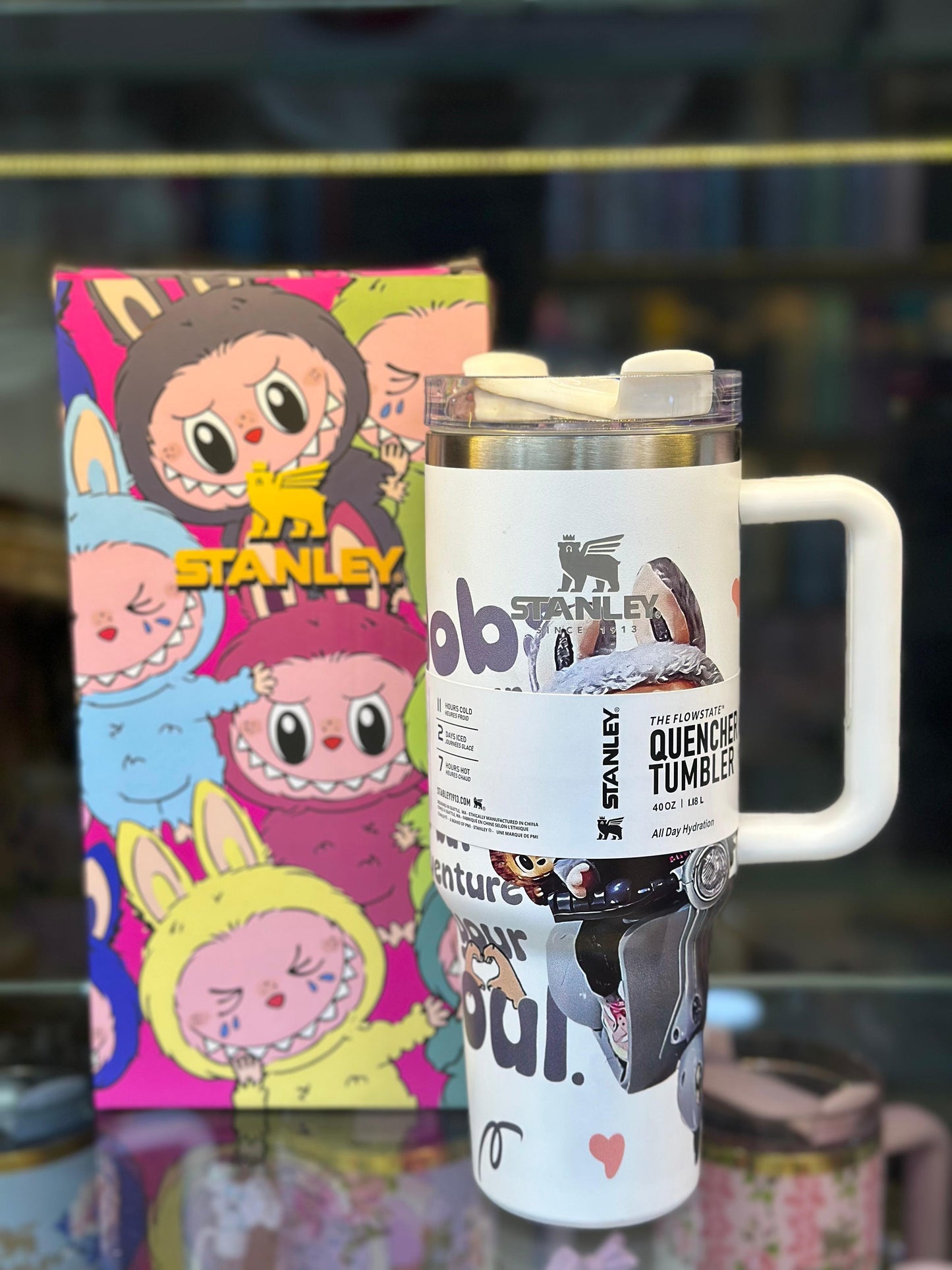 LABUBU X STANLEY QUENCHER FLOW-STATE 2.0 | 40OZ (GIFT BOX)