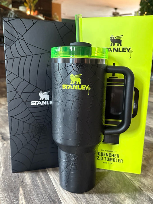 Stanley Halloween Quencher Tumbler Web Glow – 40oz