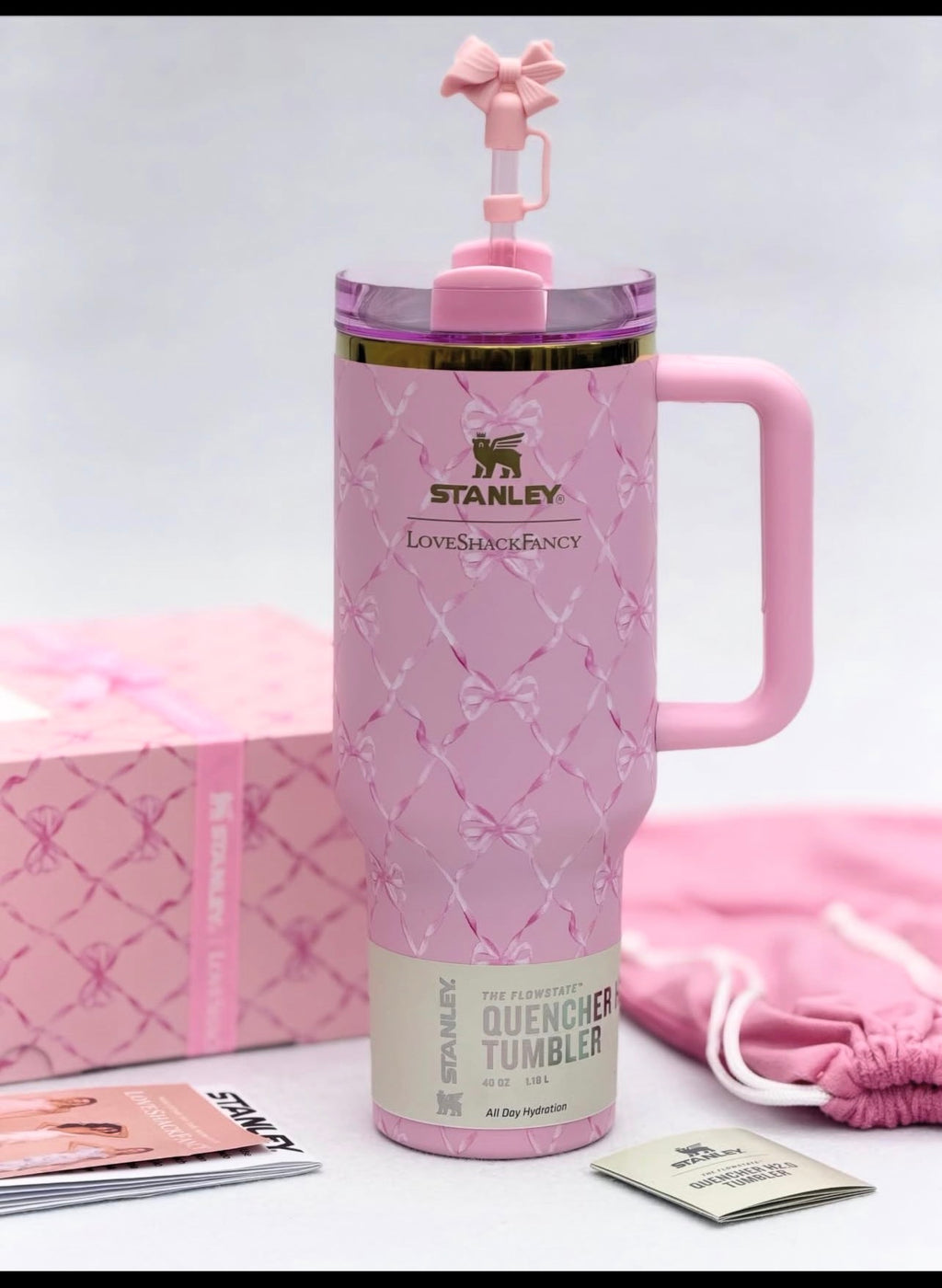 Stanley x LoveShack Fancy 40oz Quencher H2.0 FlowState Tumbler – Baby Bow Pink Peppermint (Original)