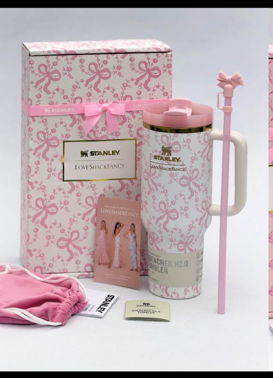 Stanley x LoveShackFancy Ribbon Rosa Quencher H2.0 FlowState Tumbler | 40oz