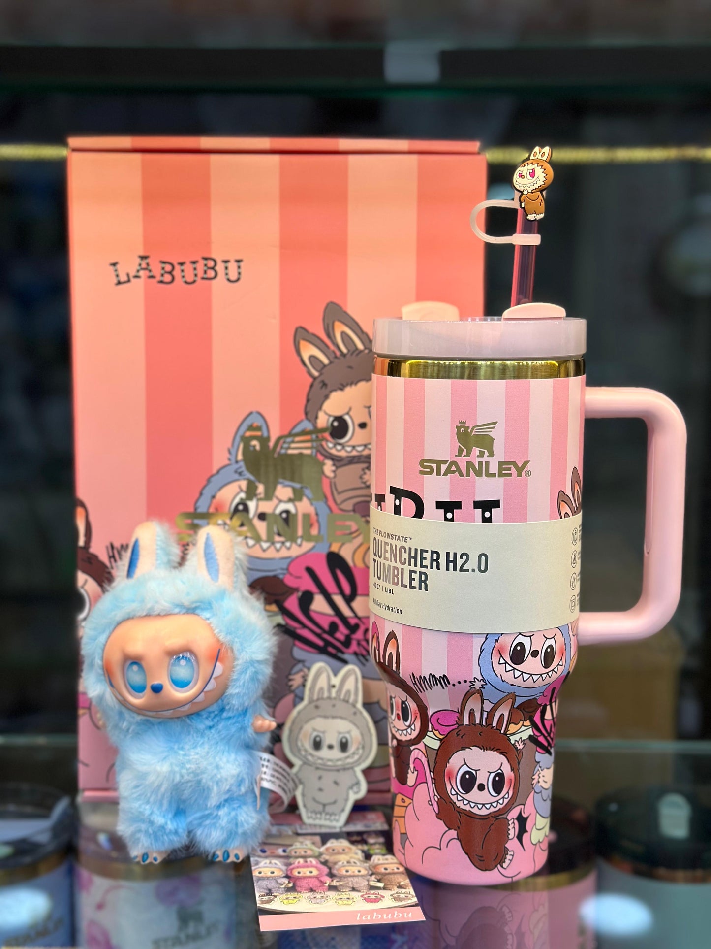 Stanley X Labubu Quencher Flow-State 2.0 Tumbler 40oz with Labubu Doll