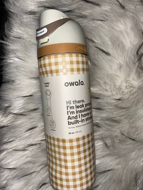 Owala FreeSip Water Bottle 24oz Suppertime