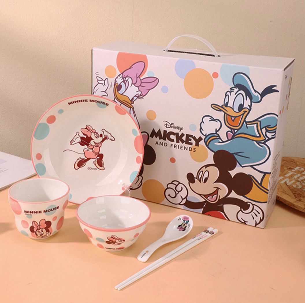 Disney Mickey and Friends 6-Piece Ceramic Tableware Gift Set – Minnie Mouse Edition