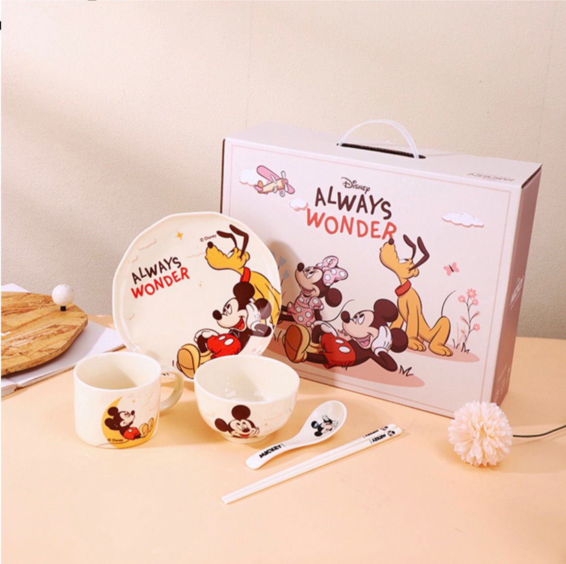 Disney "Always Wonder" Mickey & Pluto 6-Piece Ceramic Dining Set with Gift Box
