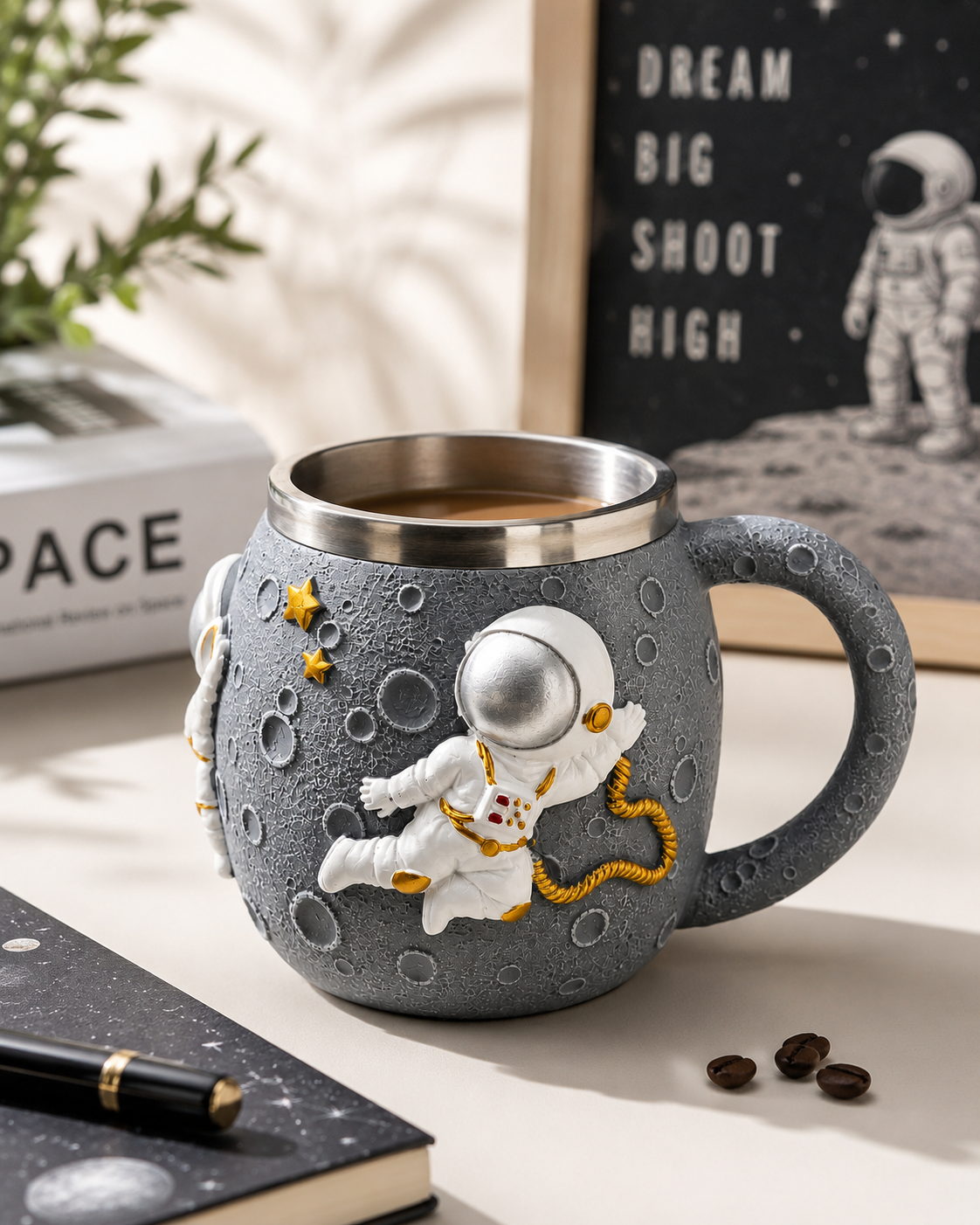 3D Astronaut Cosmonaut Mug 450ml | Creative Space Coffee Mug