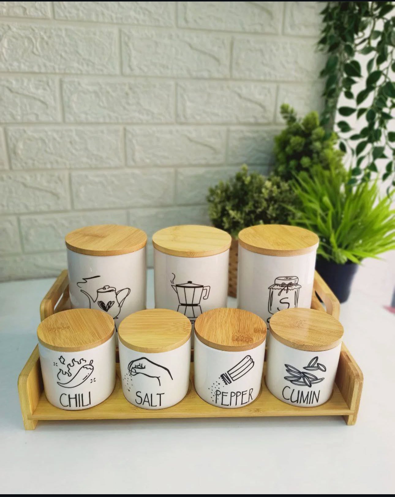 Porcelain Spice Set 8-Piece Bamboo Wooden Stand