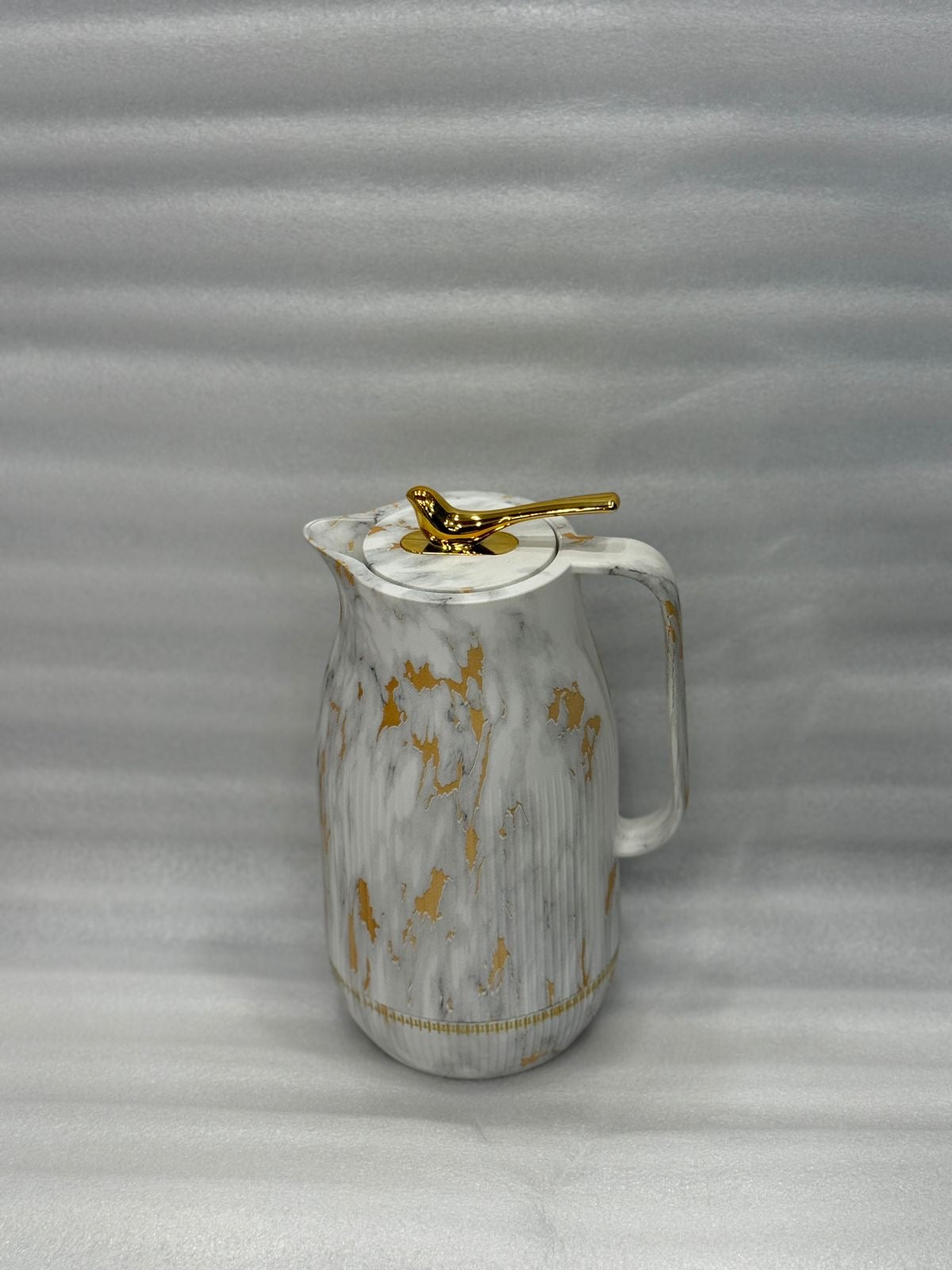 Arabic-style insulated thermal coffee carafe or vacuum flask - 1L
