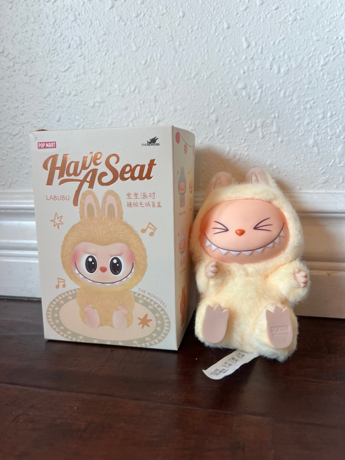 THE MONSTERS - Have a Seat Vinyl Plush Blind Box (17cm)