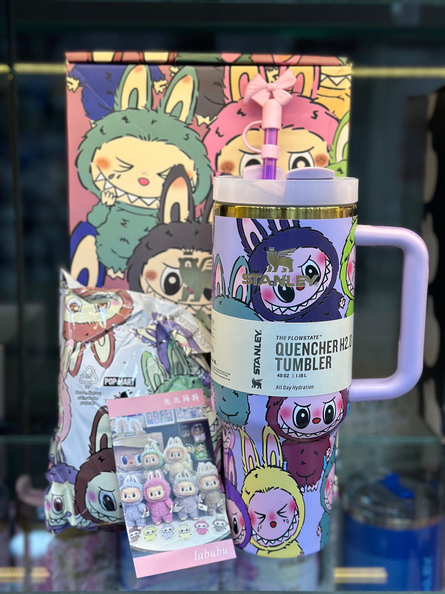 Stanley X Labubu Quencher Flow-State 2.0 Tumbler 40oz with Labubu Doll