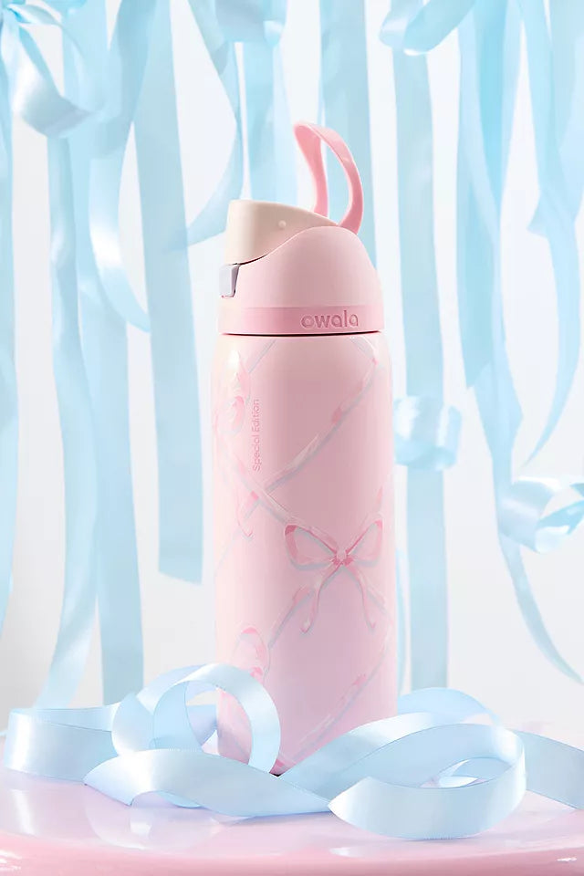 Owala FreeSip® 32oz Insulated Stainless Steel Water Bottle – Sugar Plum Edition