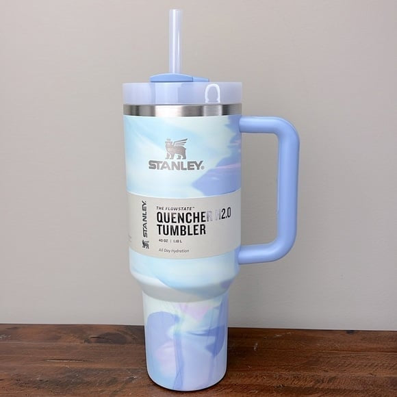 Stanley | Cool Serene Brushstrokes The Quencher H2.0 FlowState™ Tumbler | 40 OZ (Special Edition )